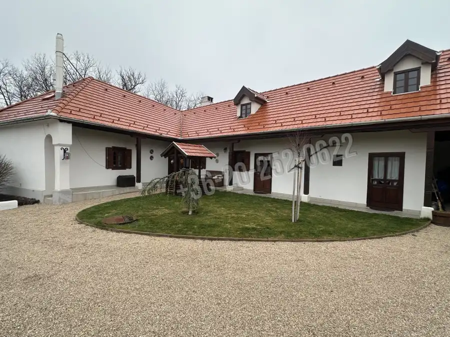 eladó családi ház, Vértesacsa