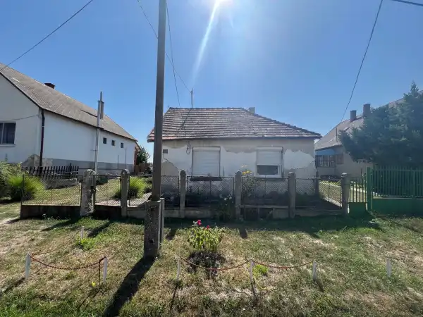 Eladó Építési telek, Sárszentmihály 2500 m² 19.5 M Ft