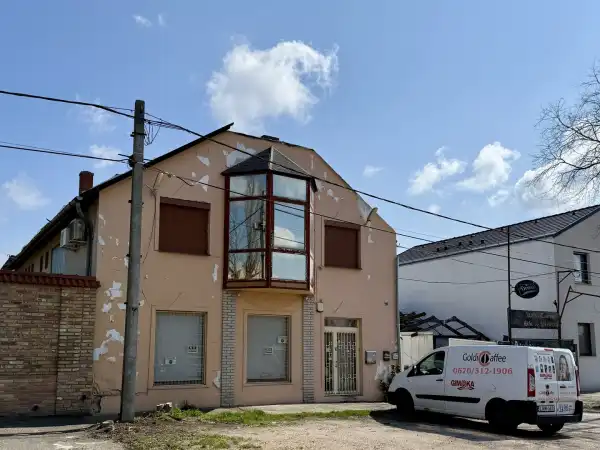 Eladó ipari ingatlan, Székesfehérvár 210 M Ft