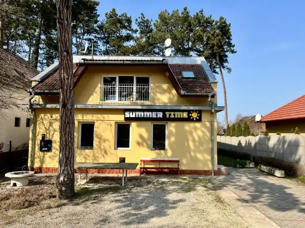 Eladó panzió, Siófok 13 szoba 440 m² 399 M Ft