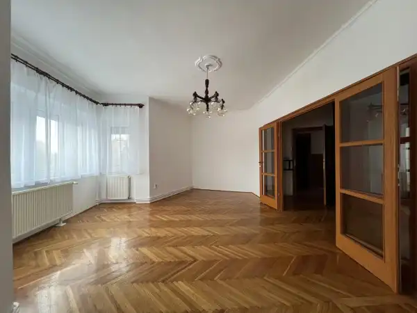 Kiadó téglalakás, Székesfehérvár 2 szoba 67 m² 190 E Ft/hó
