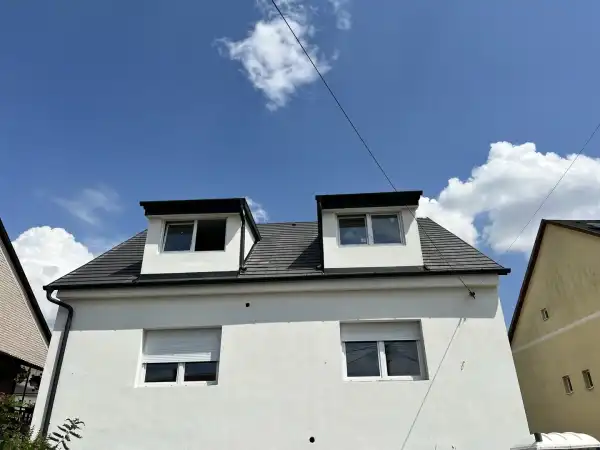 Kiadó újszerű téglalakás, Székesfehérvár 4 szoba 98 m² 340 E Ft/hó